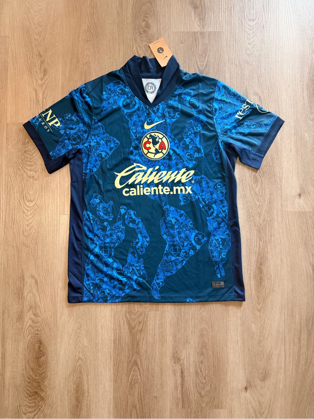 Nike Dri-Fit Soccer Jersey XL | Caliente Graphic Shirt